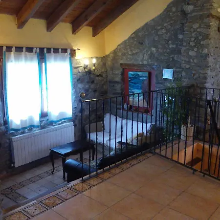 Borda - Valle De Benasque - Casaguallart Huesca